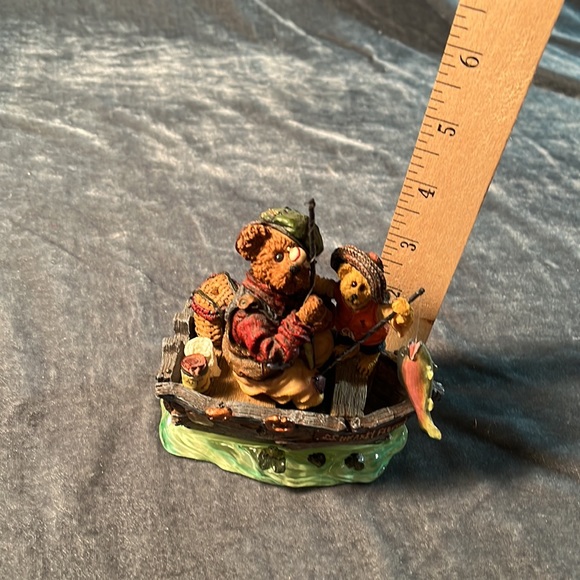 Boyds Bears Melville and Sonny Fishing - Picture 5 of 6